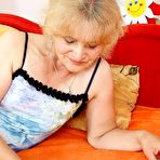 Pic of Older Dominika beaver sex toy masturbation