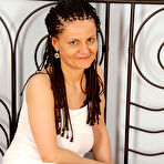 Pic of AllOver30.com - Introducing 41 year old Honey S