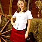 Pic of OnlyMelanie.com Melanie Walsh UK Page 3 model solo girl stockings model