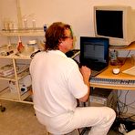 Pic of Rhoda gyno fetish hole gyn mirror exploration on gynochair