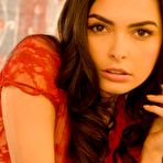 Pic of Sasckya Porto exposing her body in the dressing room