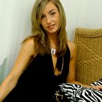 Pic of OnlyMelanie.com Melanie Walsh UK Page 3 model solo girl stockings model