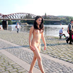 Pic of Nude in Public - Public Nudity - Naked In Public - Outdoor - Exhibtionism - Flashing - NIP-Activity.com