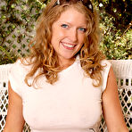Pic of Mature Pictures Featuring 30 Year Old Sara C From AllOver30