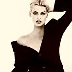 Pic of Linda Evangelista