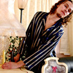 Pic of BoysLoveMatures :: Silvia&Mike boy and awesome mom