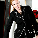 Pic of AllOver30.com Free Gallery featuring Waina