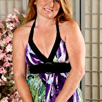 Pic of Mature Pictures Featuring 42 Year Old Stacie From AllOver30