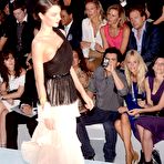 Pic of Miranda Kerr fully naked at CelebsOnly.com!