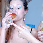 Pic of LadiesKissLadies :: Flossie&Nora pretty lesbians kissing