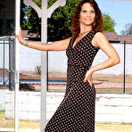 Pic of Featuring: Syren - An Exclusive Preview from the AllOver30.com Members Section
