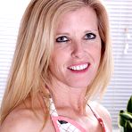 Pic of The fastest growing mature site - Allover30.com !!
