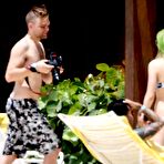Pic of :: Largest Nude Celebrities Archive. Avril Lavigne fully naked! ::