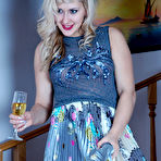 Pic of BackdoorLesbians :: Flossie&Megan anal lesbian girls