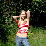 Pic of PeeHunters free peeing girls photo galleries