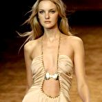 Pic of :: Babylon X ::Caroline Trentini nude photos and movie