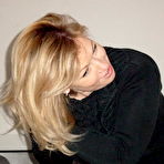 Pic of WifeBucket.com - Real submitted pics of amateur housewives from nextdoor!