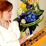 Pic of Matures and Pantyhose