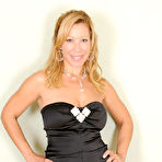 Pic of Mature Pictures Featuring 45 Year Old Rachel From AllOver30