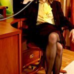 Pic of BoysLoveMatures :: Katharine&Oscar boy and seductive mom