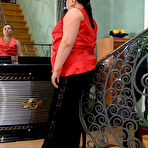 Pic of GuysForMatures :: Rosemary&Govard nasty mature movie