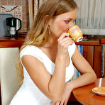 Pic of LacyNylons :: Diana stockings clad lady