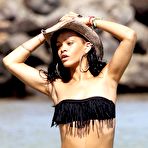 Pic of Rihanna fully naked at Largest Celebrities Archive!