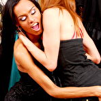 Pic of Wild Shemale Orgies Sample Photos!