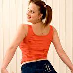 Pic of В коротенькой юбочке >> порно фото на ШпилиВили