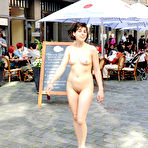 Pic of Nude in Public - Public Nudity - Naked In Public - Outdoor - Exhibtionism - Flashing - NIP-Activity.com
