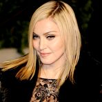 Pic of Madonna shows her legs at 2011 Vanity fair Oscar Party