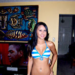 Pic of Hot girlfriend strips down at home