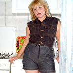 Pic of Naked amateur novices free porn galleries