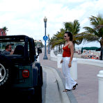 Pic of 8th Street Latinas