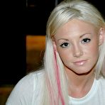 Pic of Розовые прядки >> порно фото на ШпилиВили