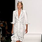 Pic of Doutzen Kroes various sexy catwalk photos