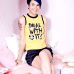 Pic of HDsex18.com - Kinky dolls fucks and opens mouth for semen
