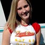 Pic of Молоденькая черлидерша >> порно фото на ШпилиВили