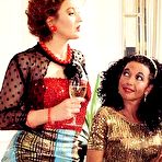 Pic of Retro porn ~ Two retro ladies fucked in their ass!