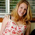 Pic of Горячая домохозяйка >> порно фото на ШпилиВили