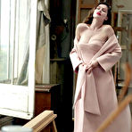 Pic of Laetitia Casta sexy posing mag scans