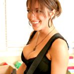 Pic of Играющая на гитаре >> порно фото на ШпилиВили