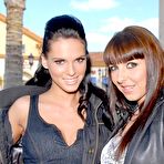 Pic of С подружкой >> порно фото на ШпилиВили