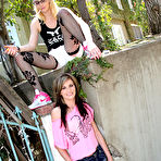 Pic of Lia Lynn Robinson @ DOGFARTMEGAPASS.COM