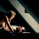 Pic of Jennifer Neala Page shows boobs vidcaps