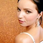 Pic of BigWetAsses.com Laura Lion 