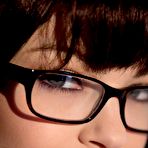 Pic of Hot Girl With Glasses