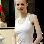 Pic of PinkFineArt | Elise Washing Skinny Body from Showers Erotica