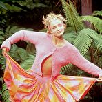 Pic of Cameron Diaz early sexy and braless scans