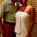 Pic of MilfsWildHoliday.com